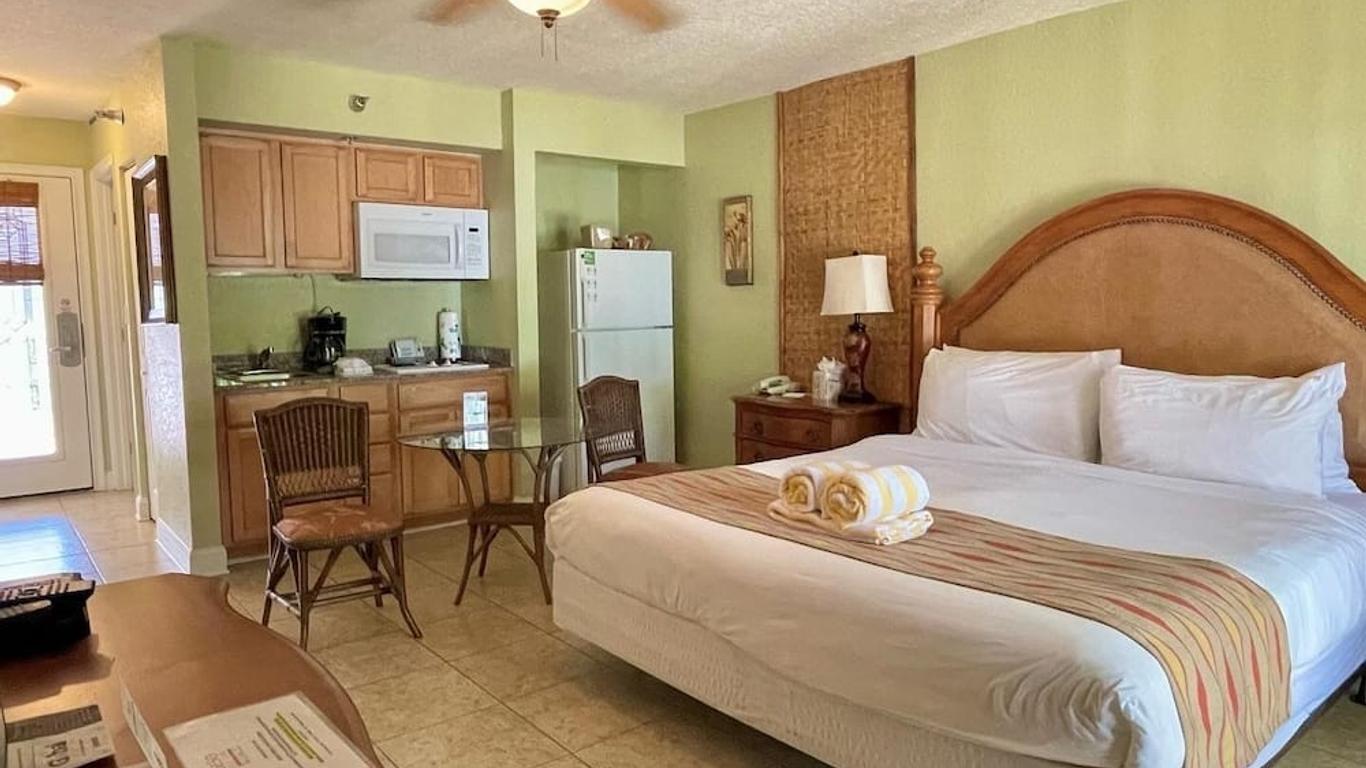 Beso Del Sol Resort