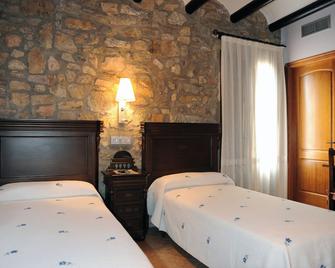Hotel Restaurant Verdià - Sueras - Habitación