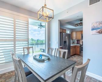 617 Little Harbor - Ruskin - Jídelna
