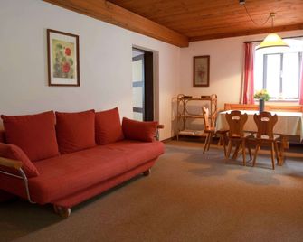 Farmhouse in Afritz near Gerlitzen Ski Center - Verditz - Salon