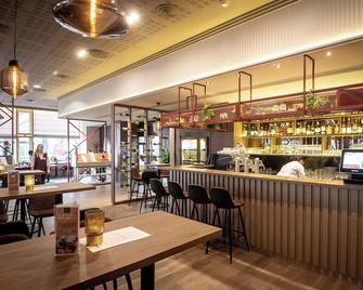 إمبريال هوتل أوسترافا - اوسترافا - بار