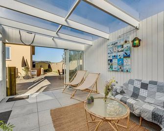 3 bedroom nice home in Hvide Sande - Hvide Sande - Huiskamer