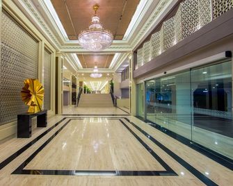 Mandarin Hotel Managed by Centre Point - Bangkok - Lobby