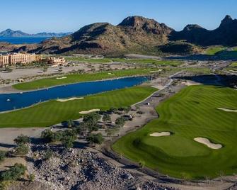 Awesome Whale Watching, Stunning Star-Gazing & World Class Golf: 3-Br Penthouse! - Loreto - Golf course