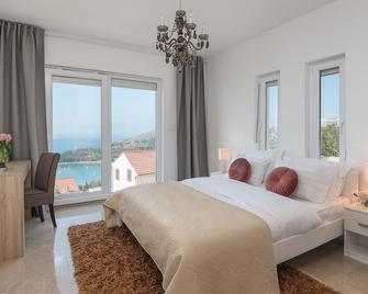 Infinity pool Villa in Mlini - Unique property - Mlini - Sypialnia