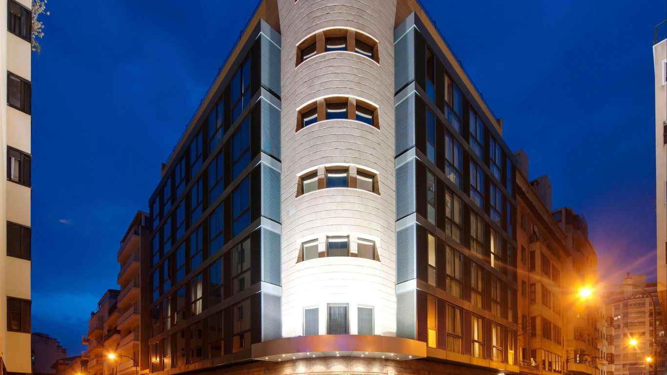 إنسايد باي ميليا بالما سنتر