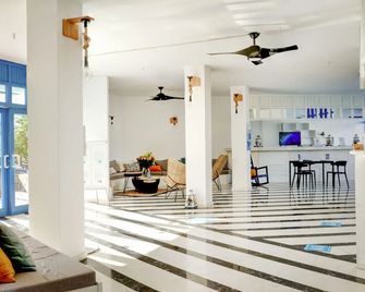 Kirki Village - Panormos - Vestíbul