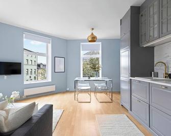 Modern and bright apartment in central Oslo - Oslo