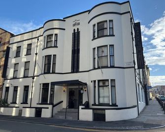 Lord Nelson Hotel - Liverpool - Building