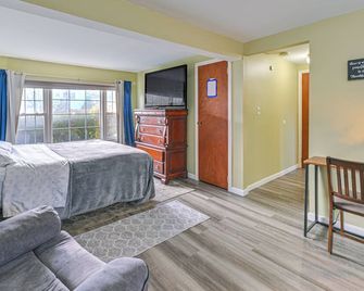 2 Mi To Ubs Arena: Wfh-Friendly Couple's Retreat - Floral Park - Bedroom