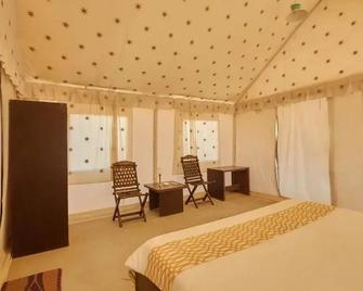 Savi Camps - Sām - Bedroom