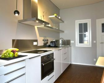 Carl.22 City Appartements - Eisenach - Kitchen