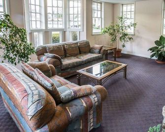 SureStay by Best Western Cherokee on the River - Cherokee - Salon