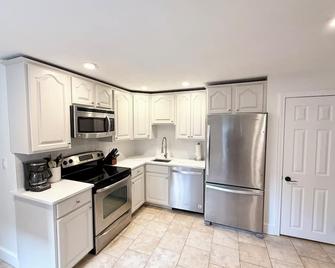 Charming 1 Bed/1 Bath (Gaslight District) Charlestown, Ma - Boston - Cozinha