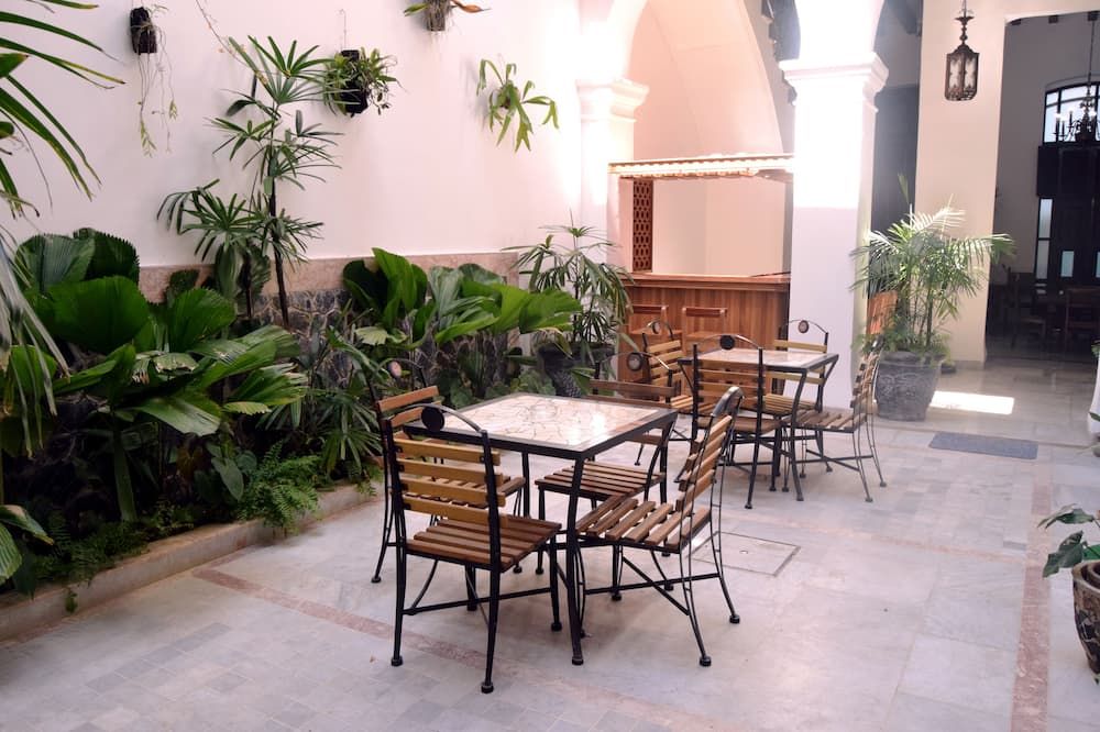 Casa Boutique El Encanto De Perseverancia - Havana - פטיו