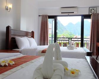 Grandview Riverside Hotel - Vang Vieng - Slaapkamer
