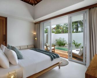 Neptune Studios Lombok - Kuta - Bedroom