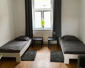 Zimmervermietung Lösken 3 - Duisburg - Bedroom