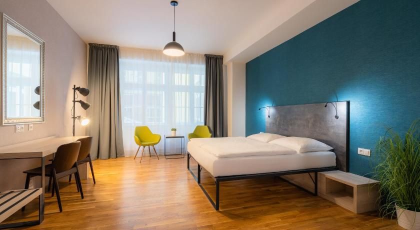 Ea Aparthotel Melantrich thumbnail 2