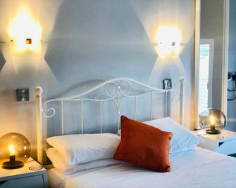 Hardwick Arms Hotel - Stockton-on-Tees - Slaapkamer