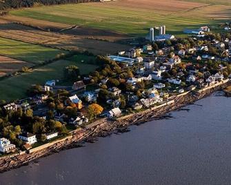 Auberge Akamaraska - Kamouraska - Gebouw