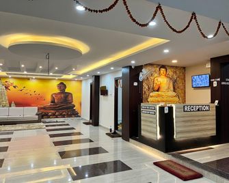 Hotel Metta Buddha International - Bodh Gaya - Lễ tân