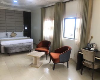 Roban Hotels Limited - Enugu