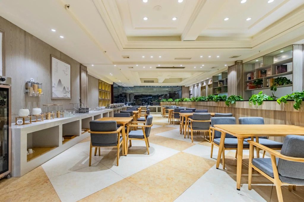 Starway Hotel Hangzhou Qianjiang Century City - האנגג'ואו