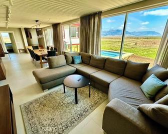 Hrossholt - Stykkisholmur - Living room