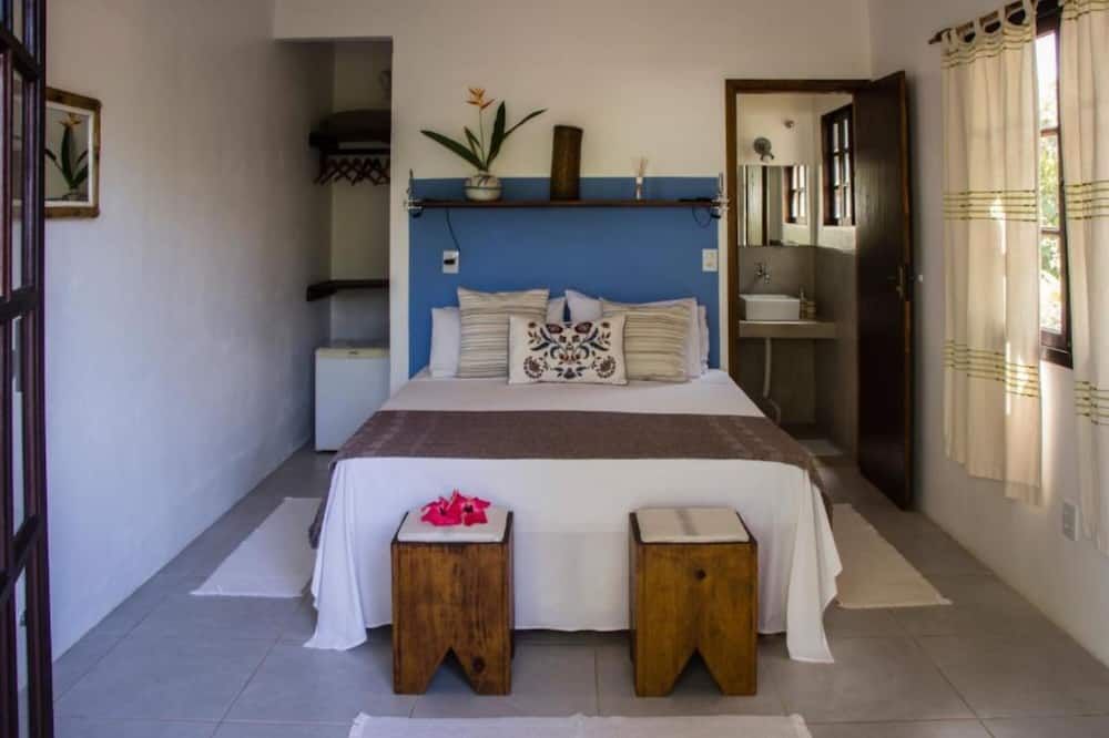 بلانيتا بانانا بي آند بي - باراتي - غرفة نوم