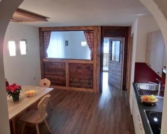 Zangerlehof - Burgusio - Essbereich