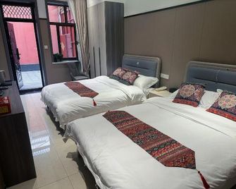 Lanyaju Homestay (Liuxing Street Store) - Ili - Chambre