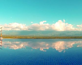 Finca Hotel La Tata Premium - Montenegro - Outdoor view