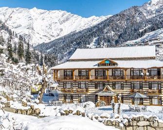 Solang Ski Resort - Manali - Building