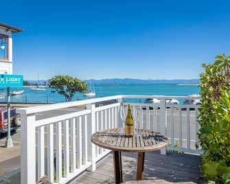 The Pilot House - Nelson - 1862 - Nelson (Nueva Zelanda) - Balcón