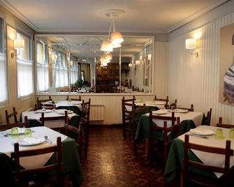 Hostal pachin - Mieres - Restaurante