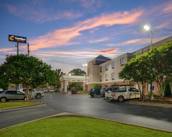 Comfort Suites Oxford I-20 exit 188 - Oxford - Edificio