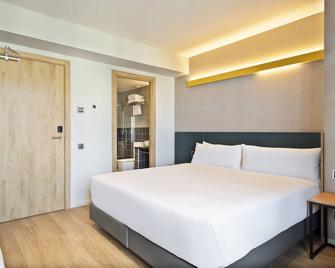 Hotel Brick Barcelona - Barcelona - Bedroom