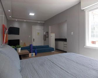 Apt excelente local Consulado/Iguatemi - Porto Alegre