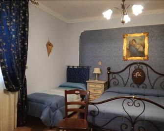 Villa Russo - Caltanissetta - Bedroom