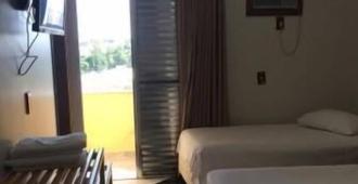 Perea Hotel - São Carlos - Bedroom