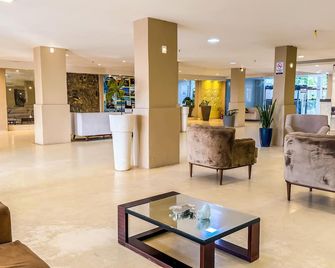 Hanna Arcos D'atalaia Hotel - Aracaju - Aracaju - Lobby