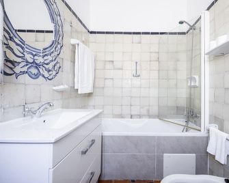Residencial Mares - Tavira - Baño