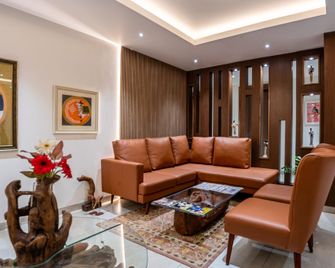 Hotel Achyut - Tiruppur - Lounge