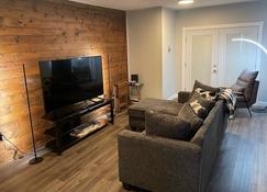 Conveniently Located and Modernly Stylish - Lewisburg - Living room