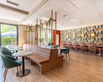B&B HOTEL Rothrist Olten - Rothrist - Lounge