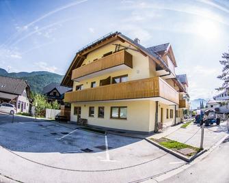 Apartment Katarina Kranjska Gora - Kranjska Gora - Budynek