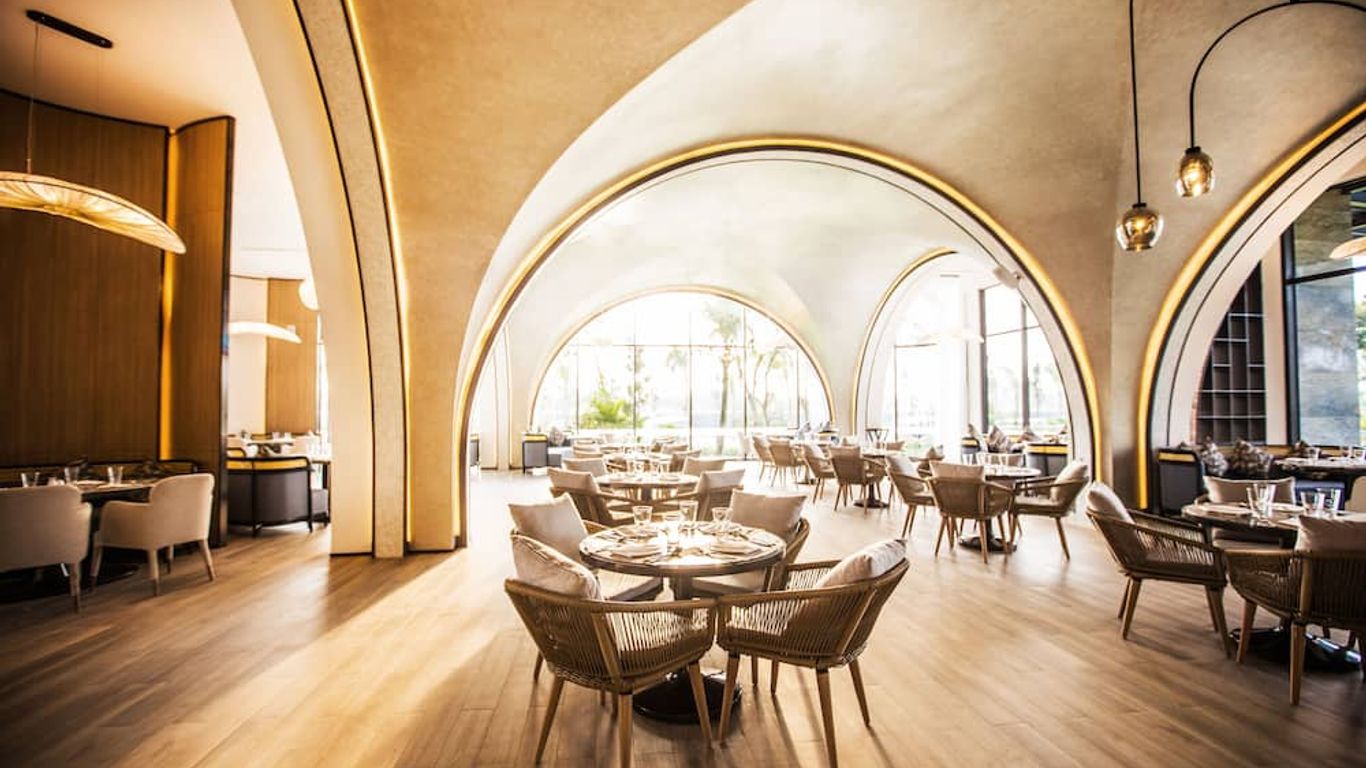 فينبيرل ريزورت آند غولف نام هوي آن