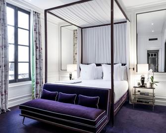 J.K. Place Paris - Paris - Schlafzimmer