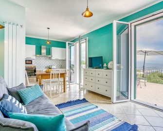 1 bedroom cozy home in Diano Marina - Diano Marina - Wohnzimmer
